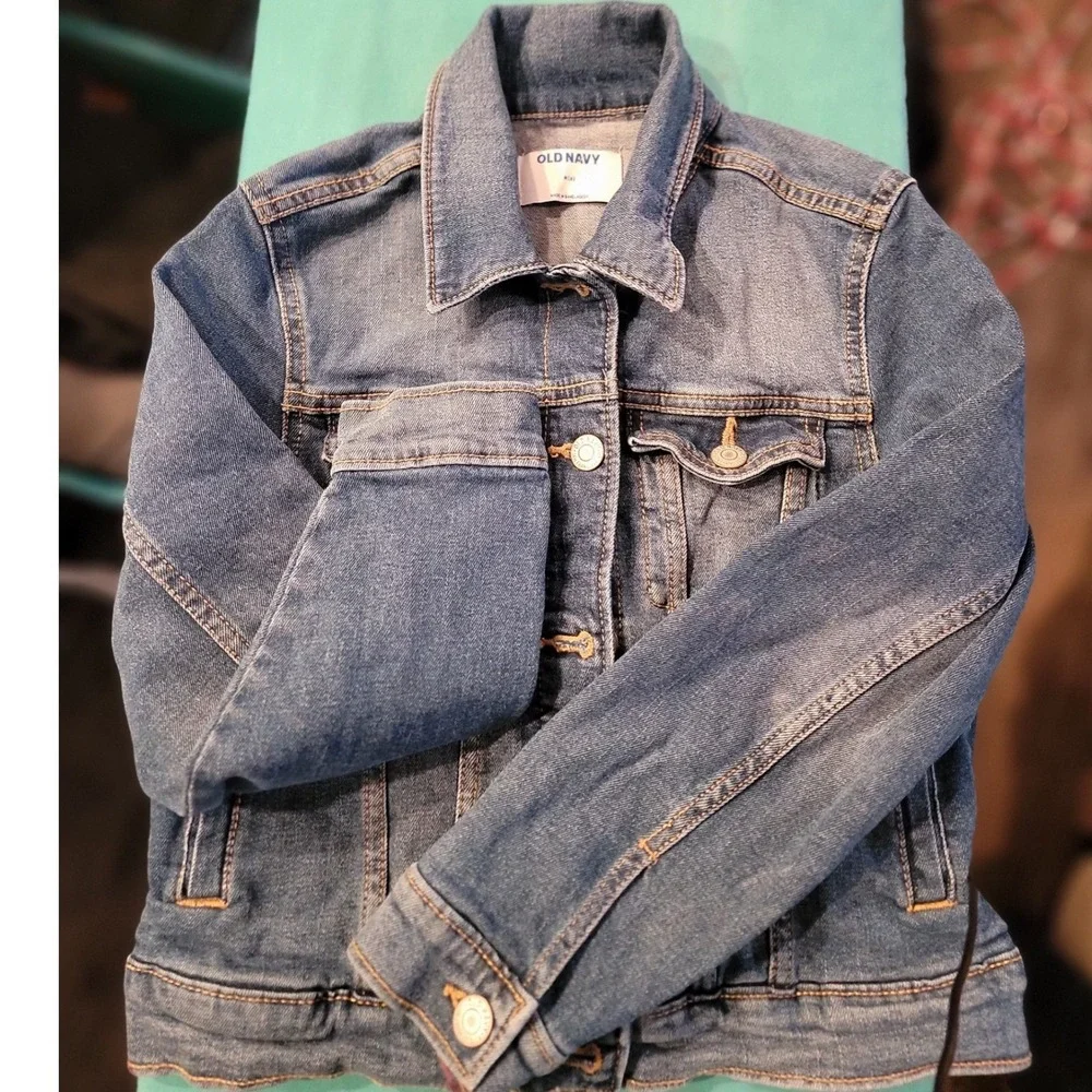 Old Navy Kids Denim Jacket Medium Wash Blue Trucker Jean Jacket‎ Size M 8